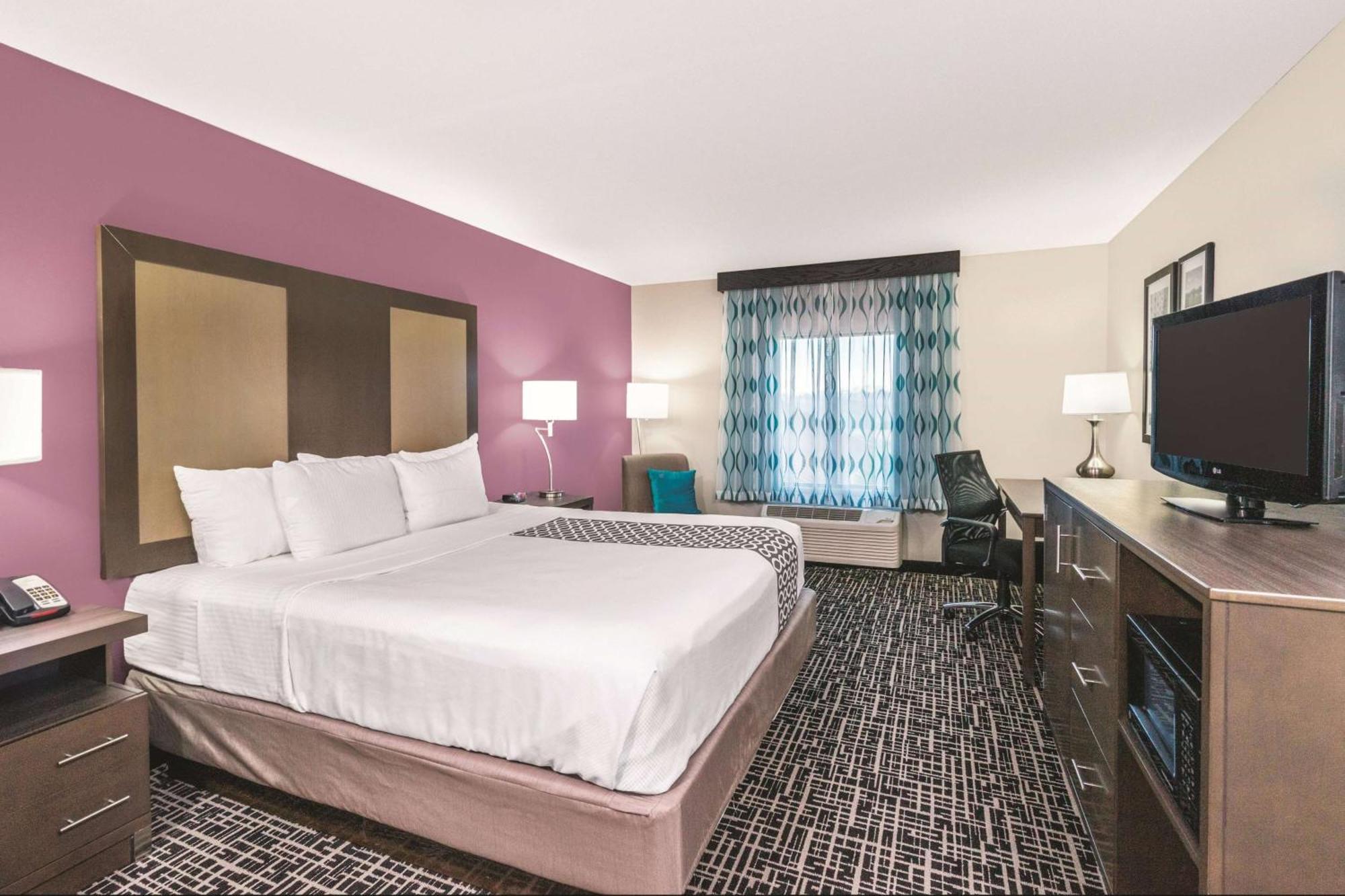 La Quinta By Wyndham Loudon Hotell Exteriör bild