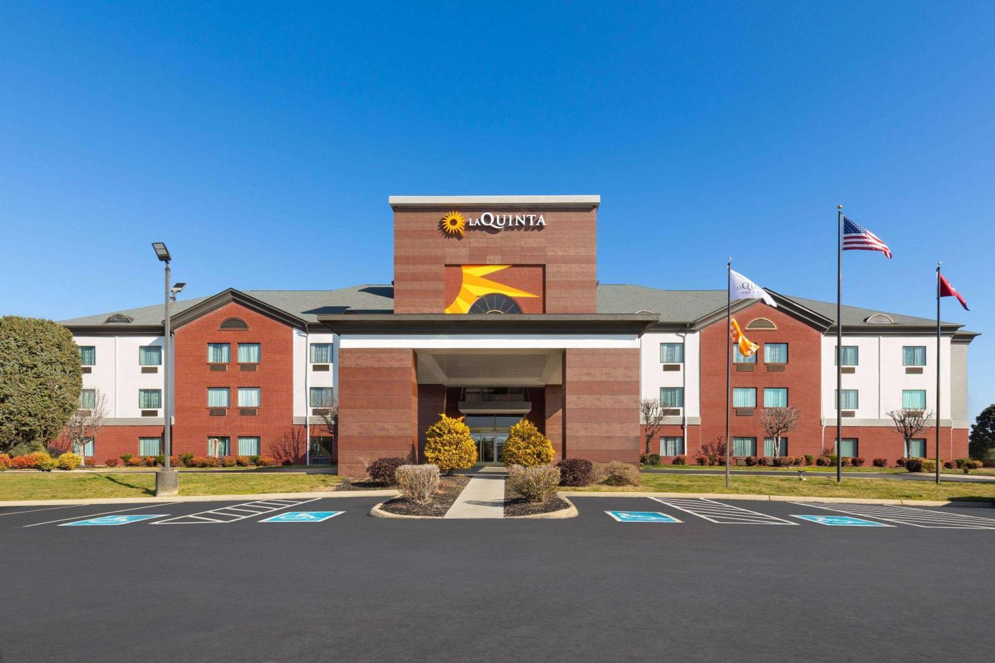 La Quinta By Wyndham Loudon Hotell Exteriör bild